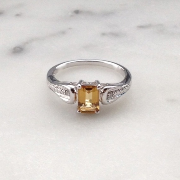 Sterling Silver Jewelry - Genuine Diamond Whiskey Quartz Ring